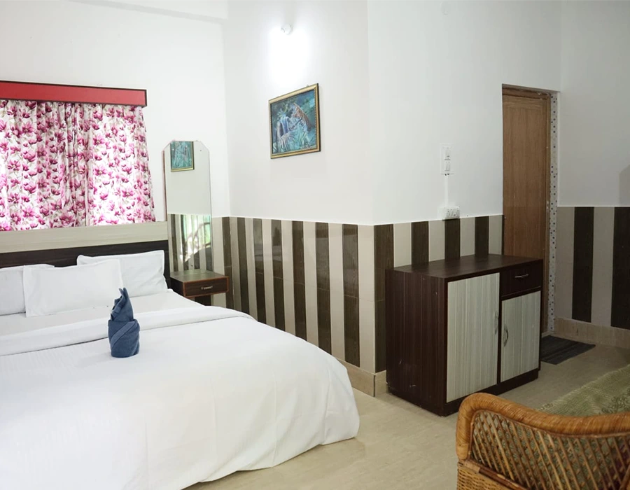 Welcome to Ayush Jungle Resort Rooms and Services